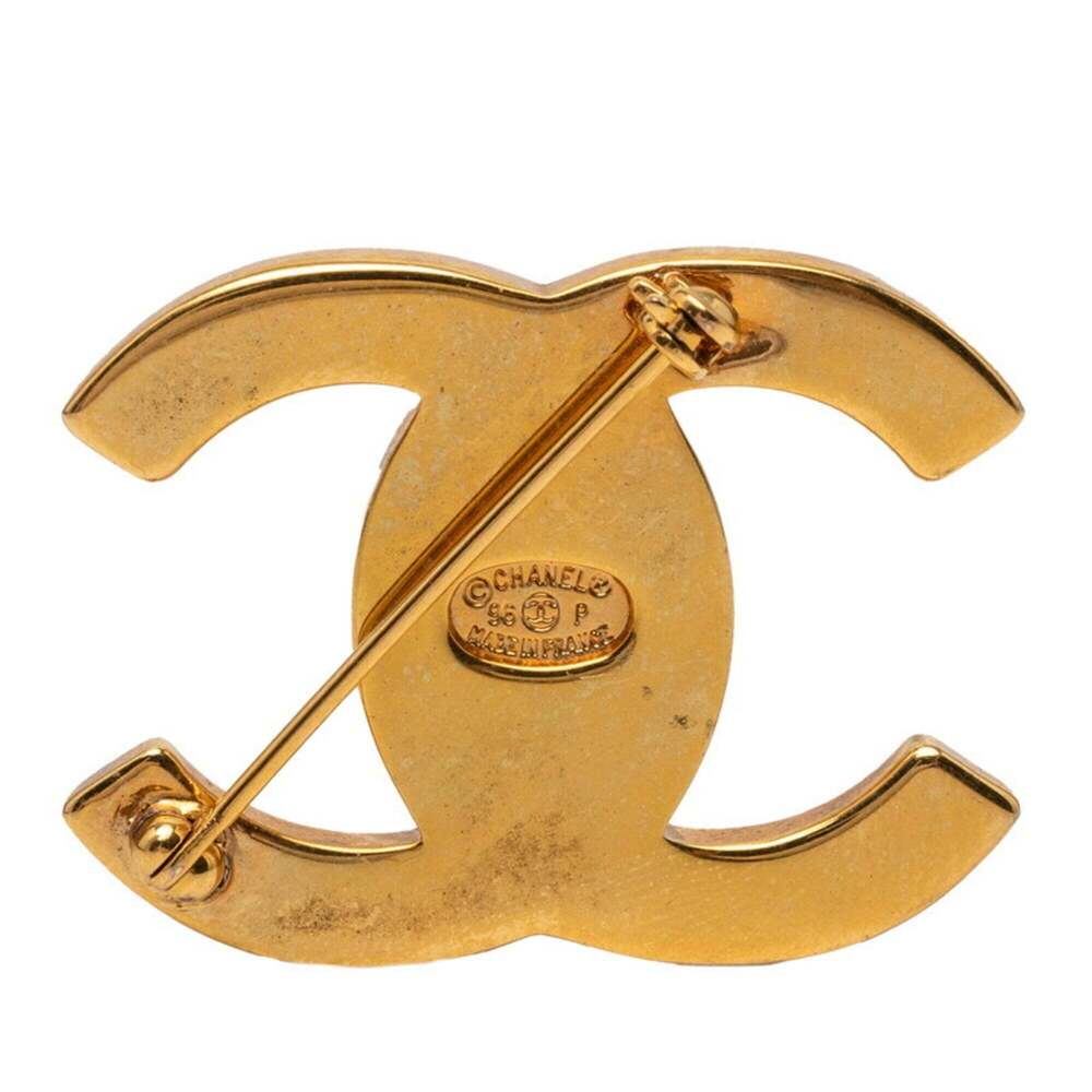 CHANEL Gold Logo Brooch - Picture 2 of 3